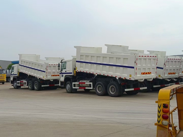 Sinotruk HOWO 6×4 dump truck