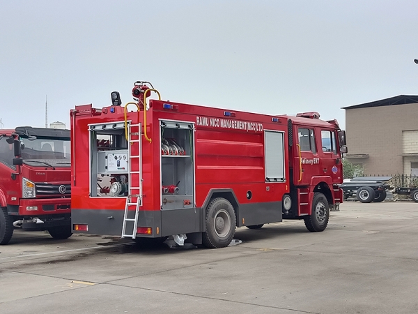 Shaanxi Automobile F3000 Foam Fire Truck