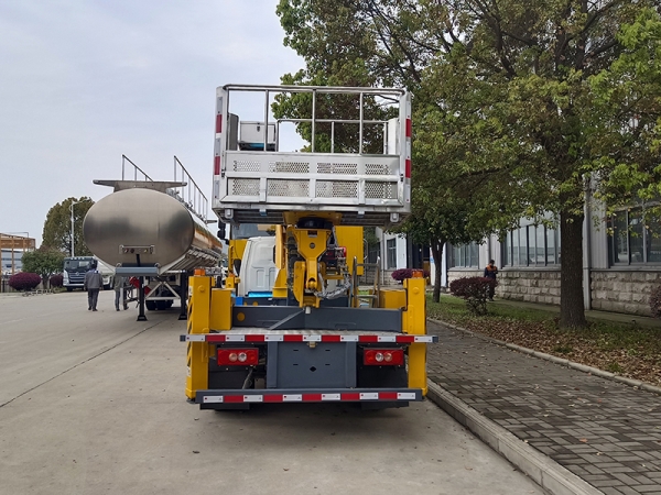 Jiangling 27m straight arm aerial work vehicle