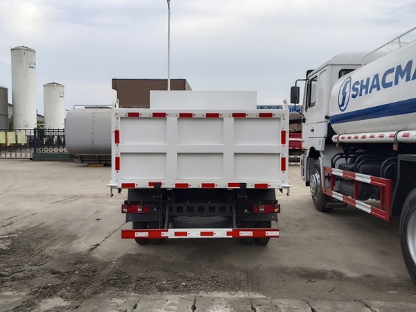 Jiefang single bridge 4×2 dump truck