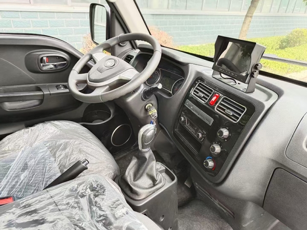 New energy self-loading garbage truck