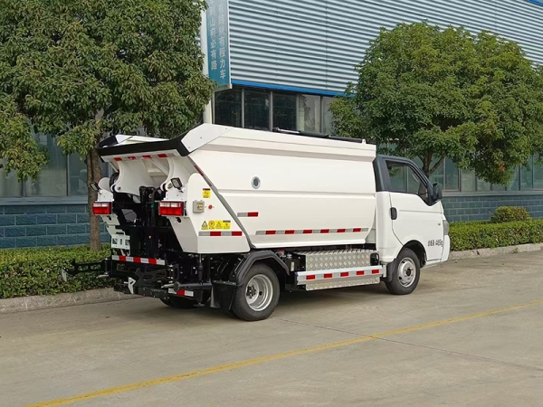 New energy self-loading garbage truck