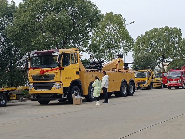 Sinotruk HOWO 30 ton towing conjoined tow truck