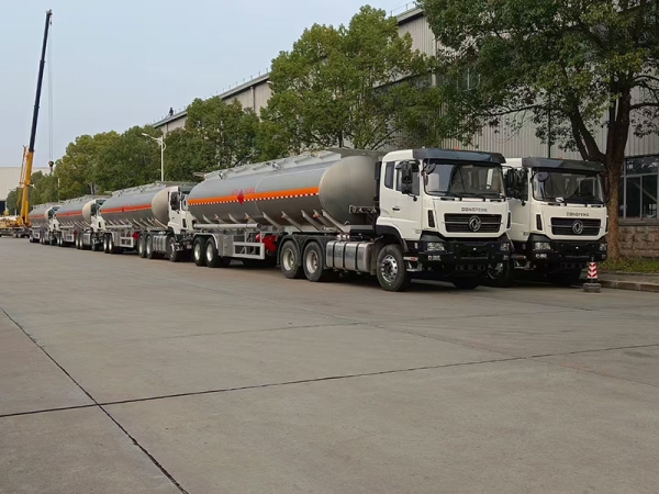 38000L aluminum alloy semi-trailer oil tanker