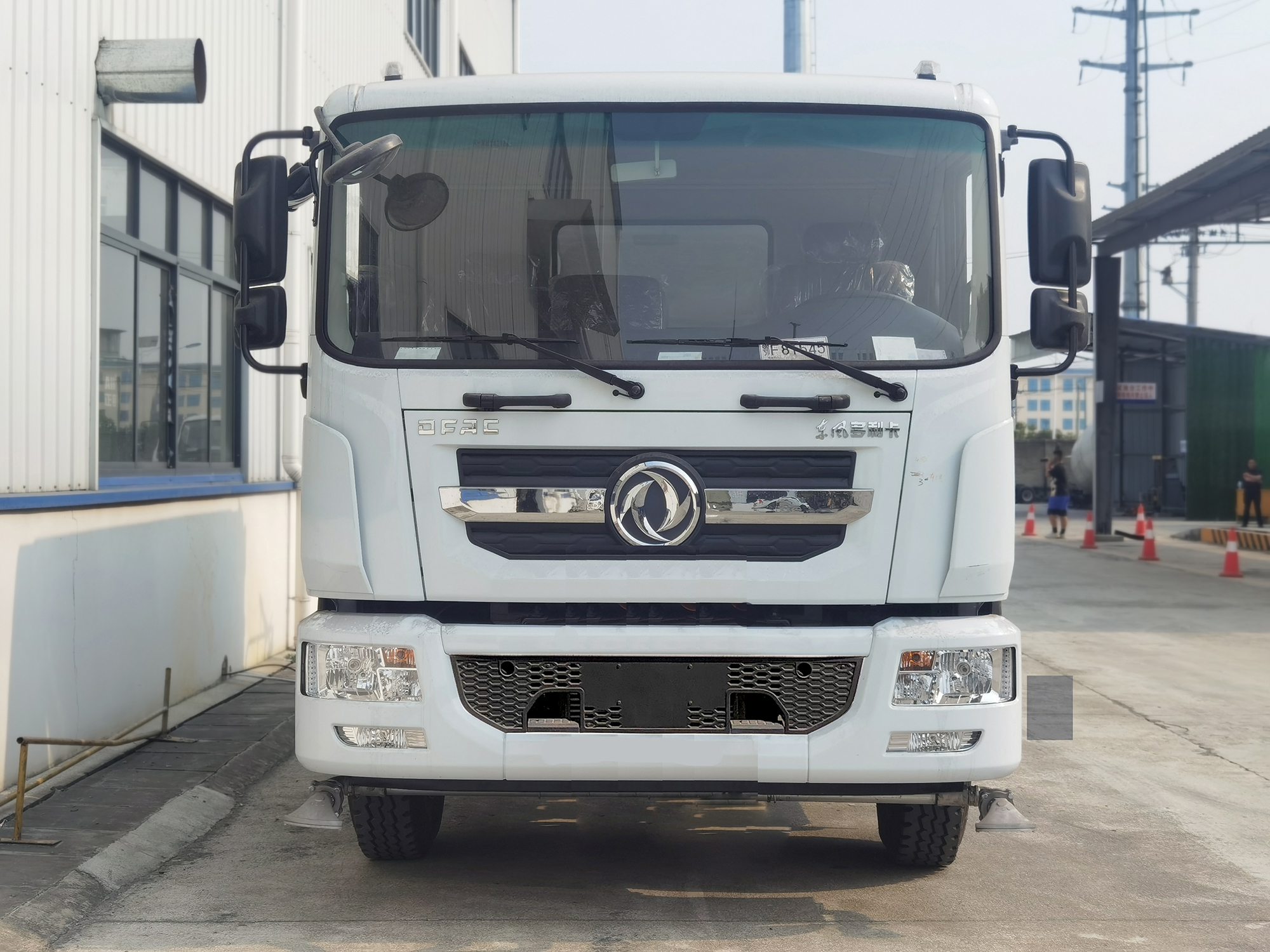 启敬牌QHV5185GSSEQ6型洒水车