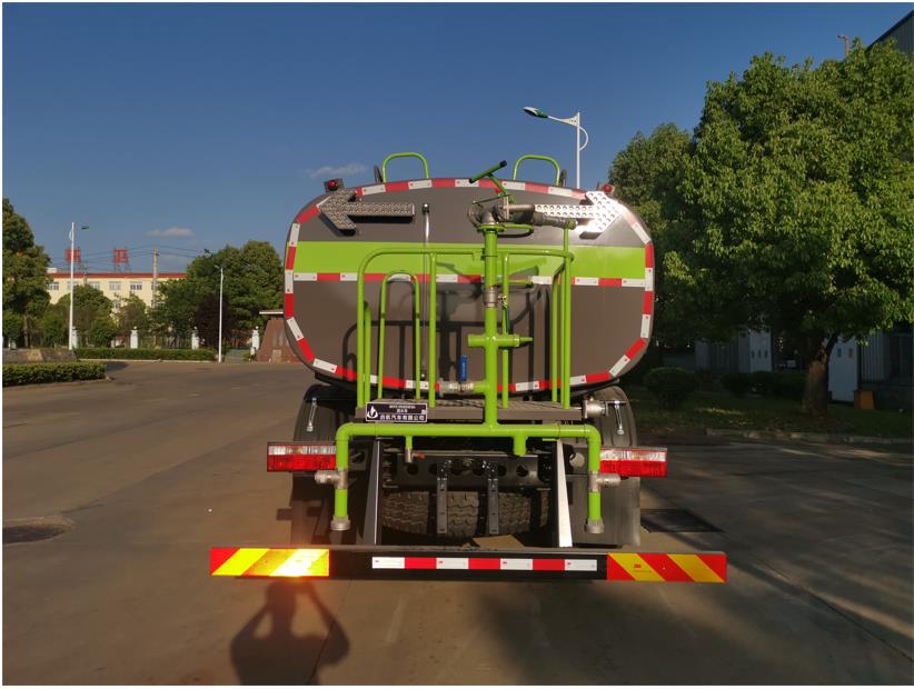 启敬牌QHV5185GSSEQ6型洒水车