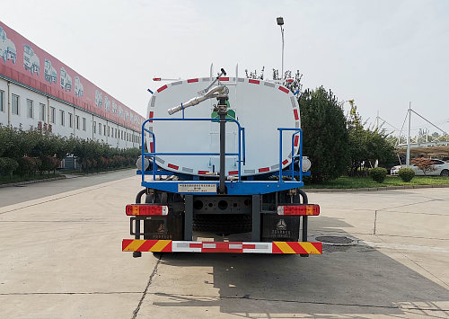 绿叶牌JYJ5187GSSF1型洒水车